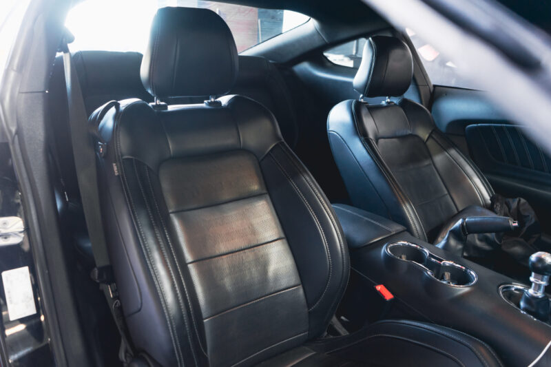 FORD Mustang 5.0 TiVCT V8 307kW Mustang GT Fastsb. 2p. - Imagen 2